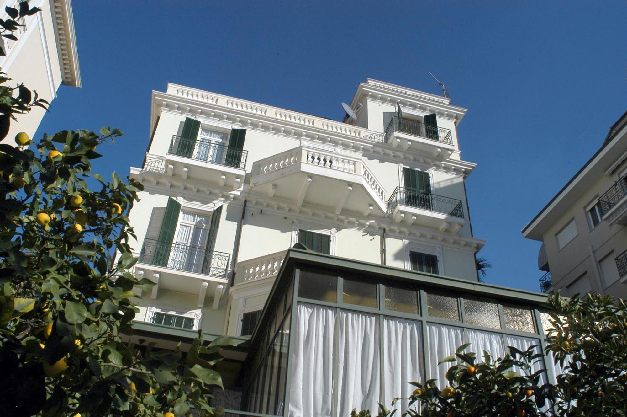 Villa Virginia Bordighera Luaran gambar